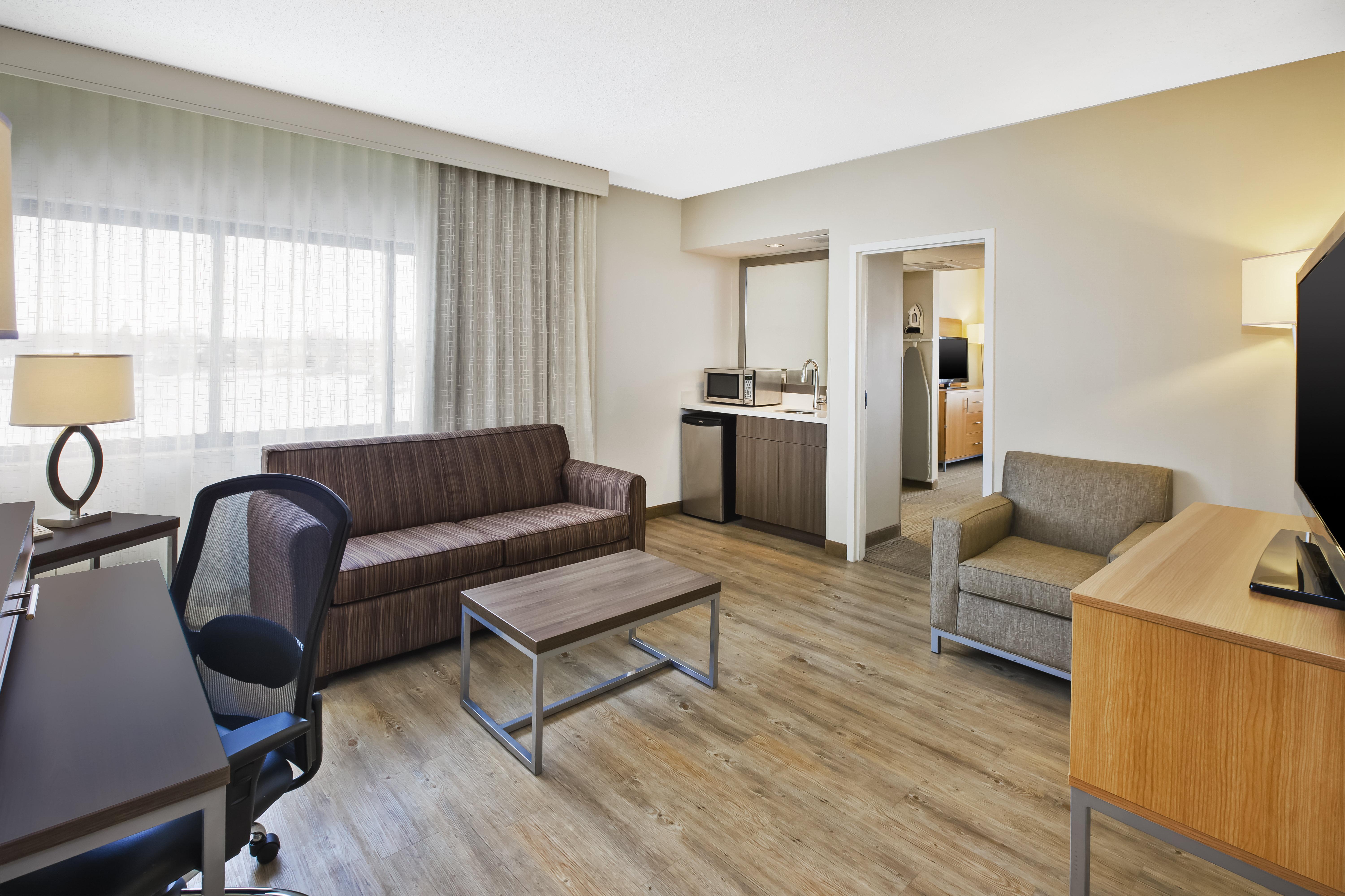 Doubletree By Hilton Rapid City Downtown Convention Center Экстерьер фото