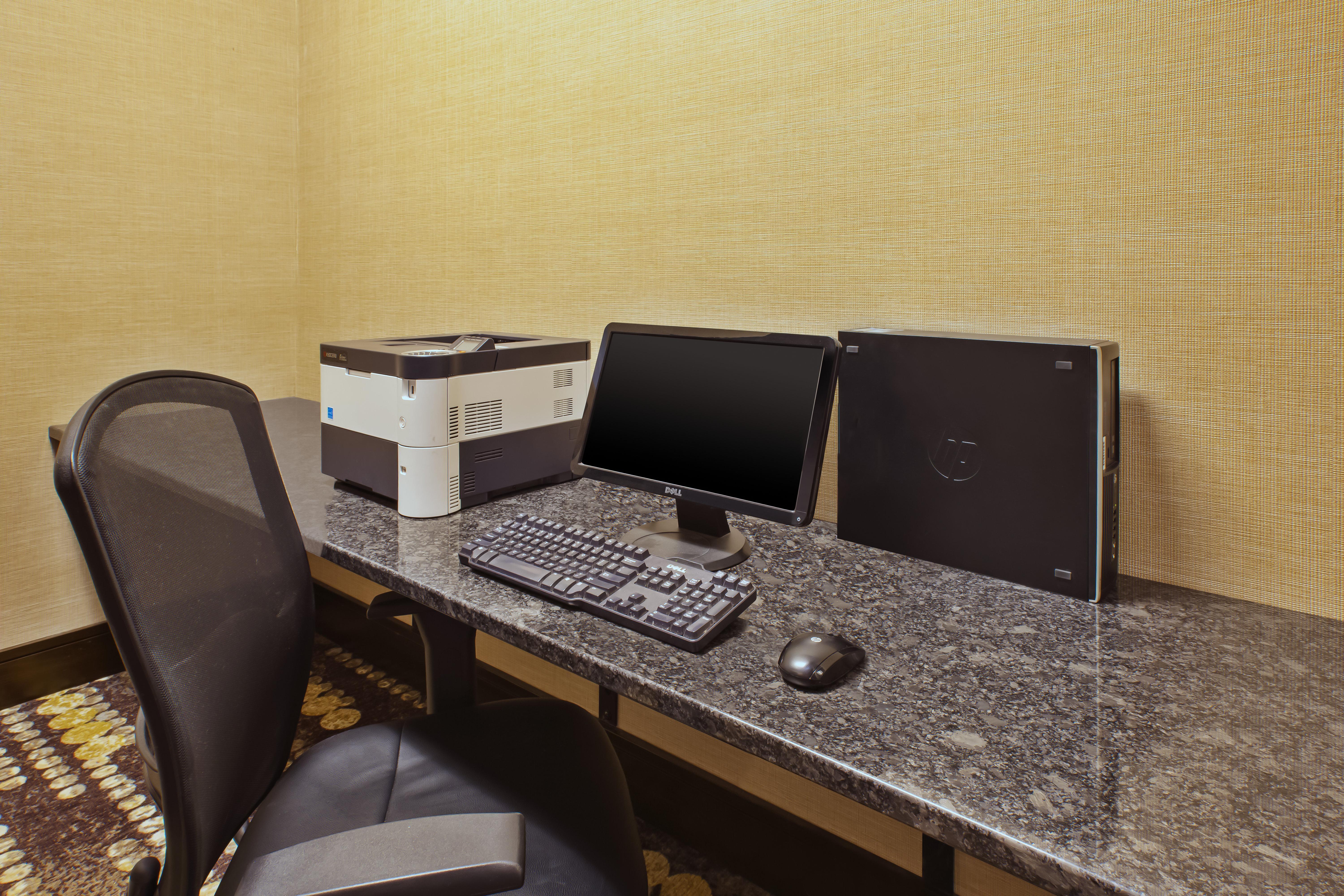 Doubletree By Hilton Rapid City Downtown Convention Center Экстерьер фото