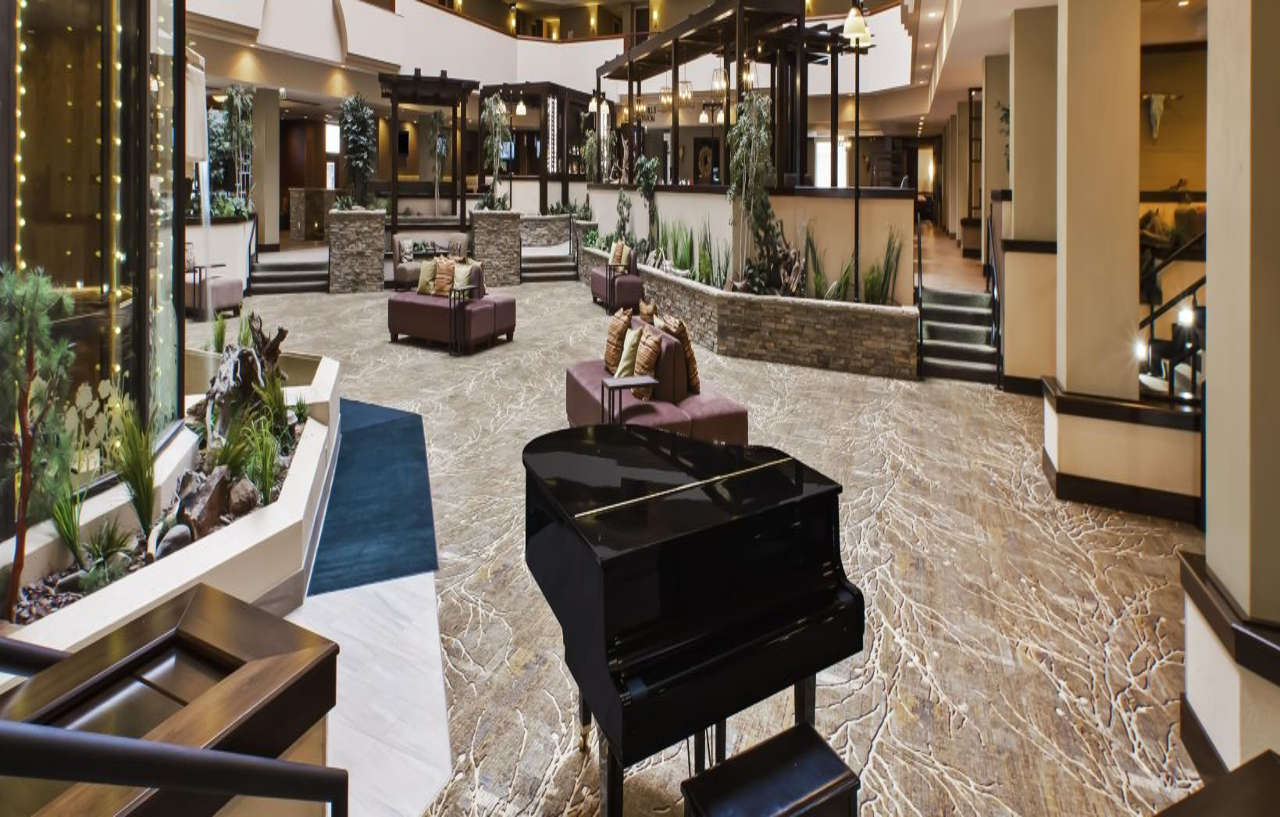 Holiday Inn Rapid City - Rushmore Plaza, An Ihg Hotel Экстерьер фото